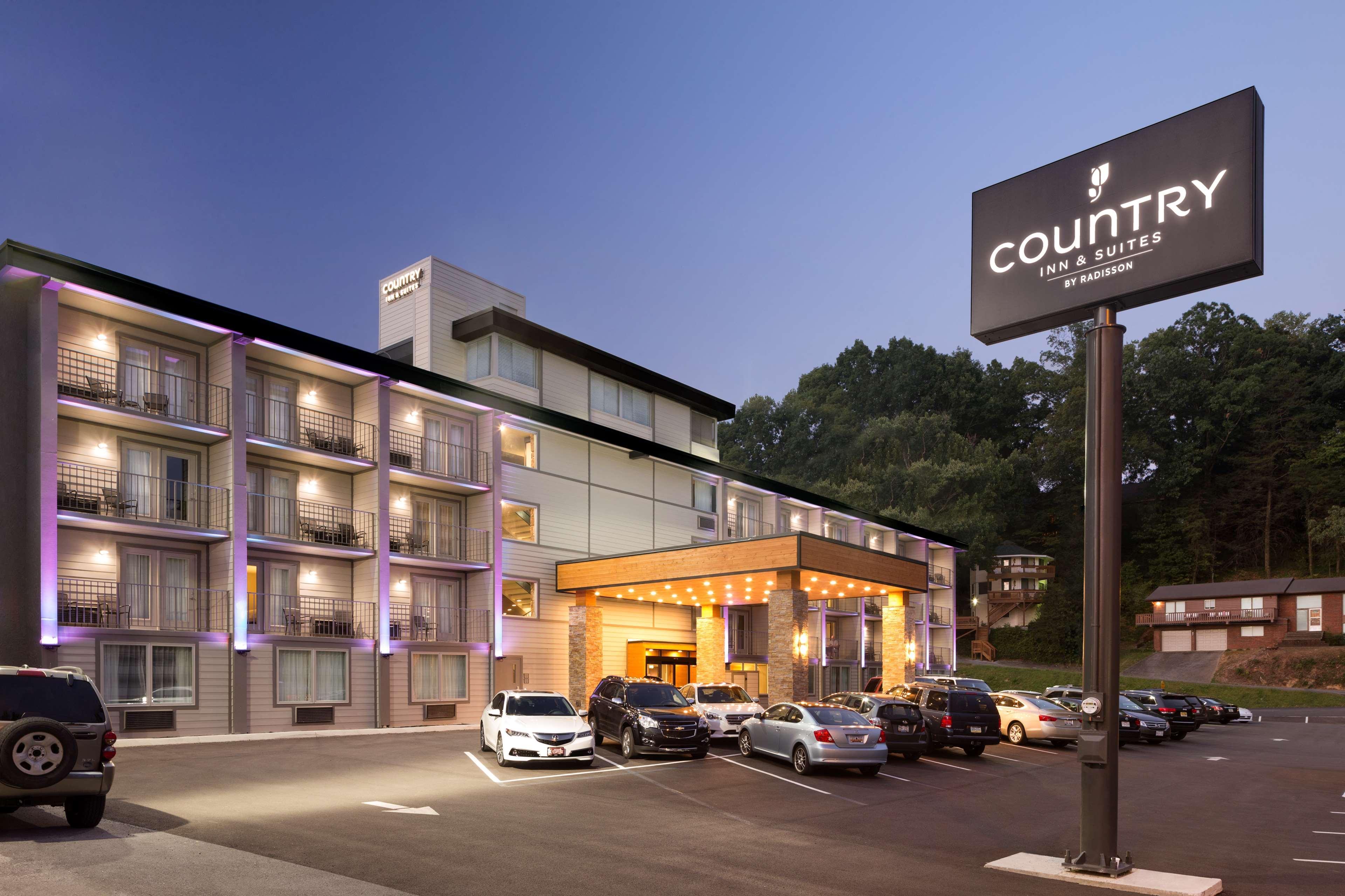 Country Inn & Suites Downtown Convention Center By Radisson, Gatlinburg, Tn ภายนอก รูปภาพ